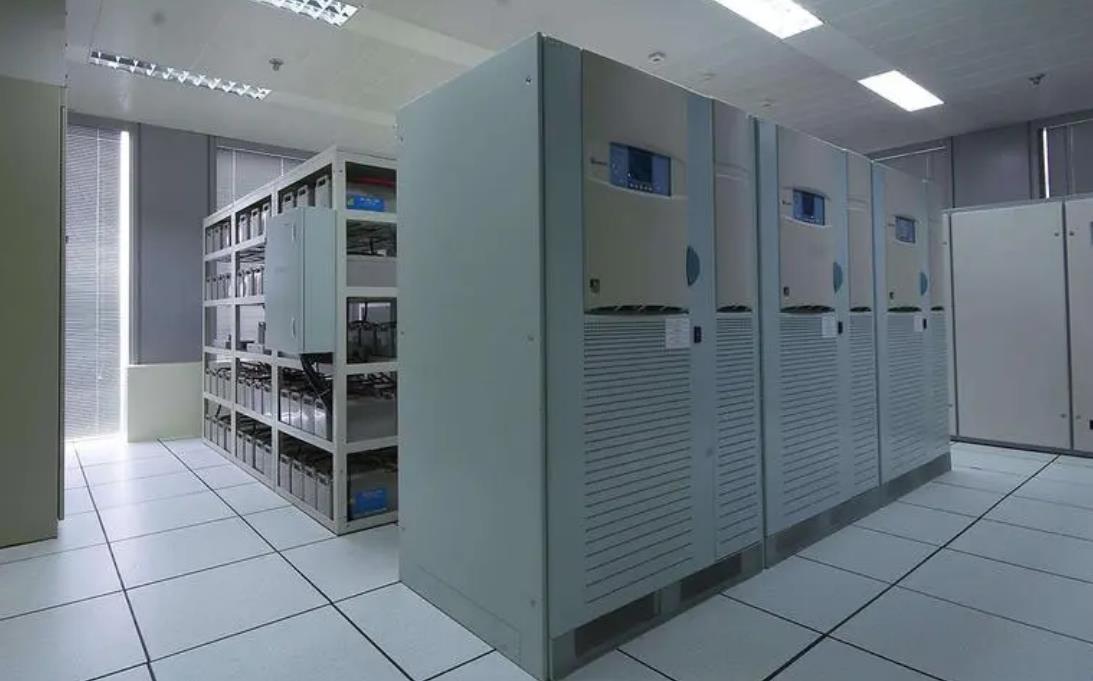 七里河UPS 电源的分类