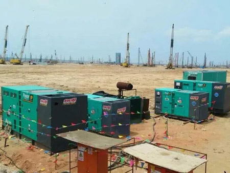 七里河柴油发电机组干式空气滤清器的维护成本高吗？